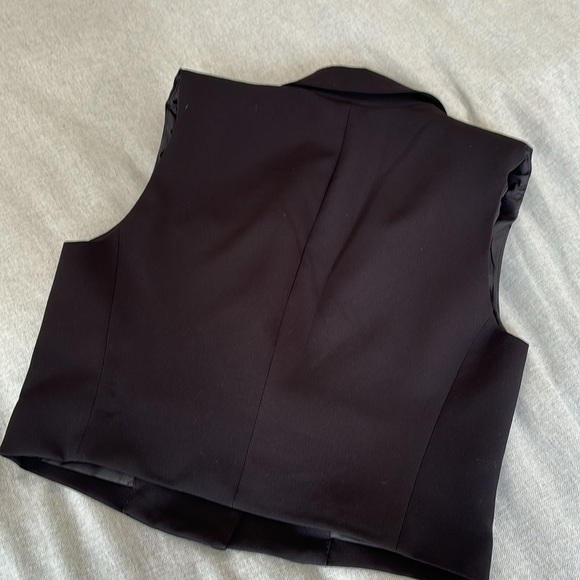 Sleeveless crop jacket with padded shoulder size S - Picture 5 of 9